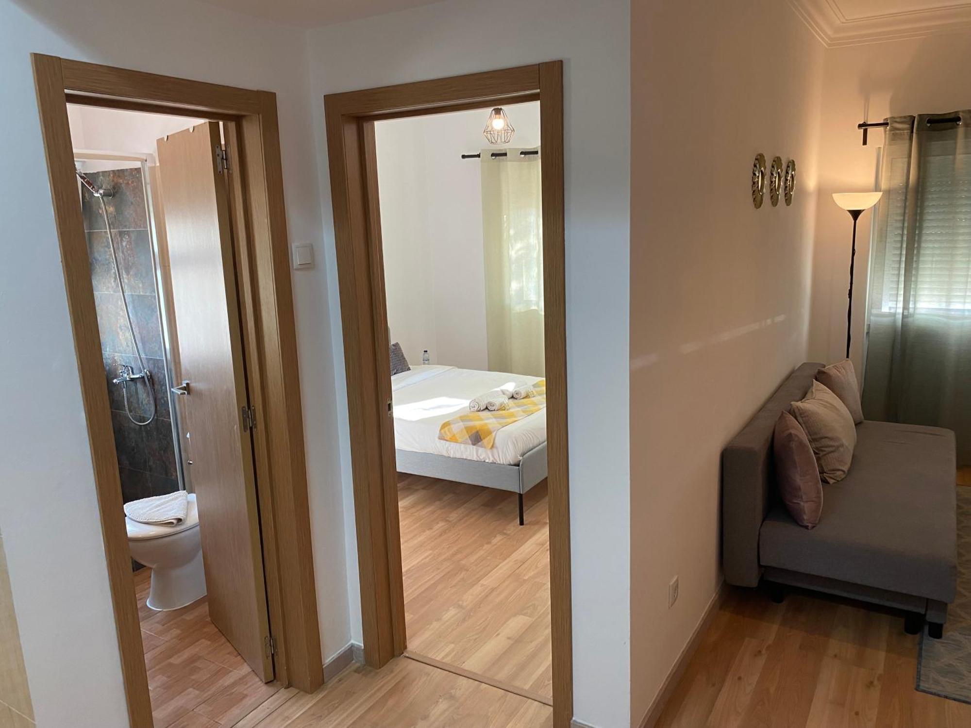 Almada Central Apartment Екстер'єр фото