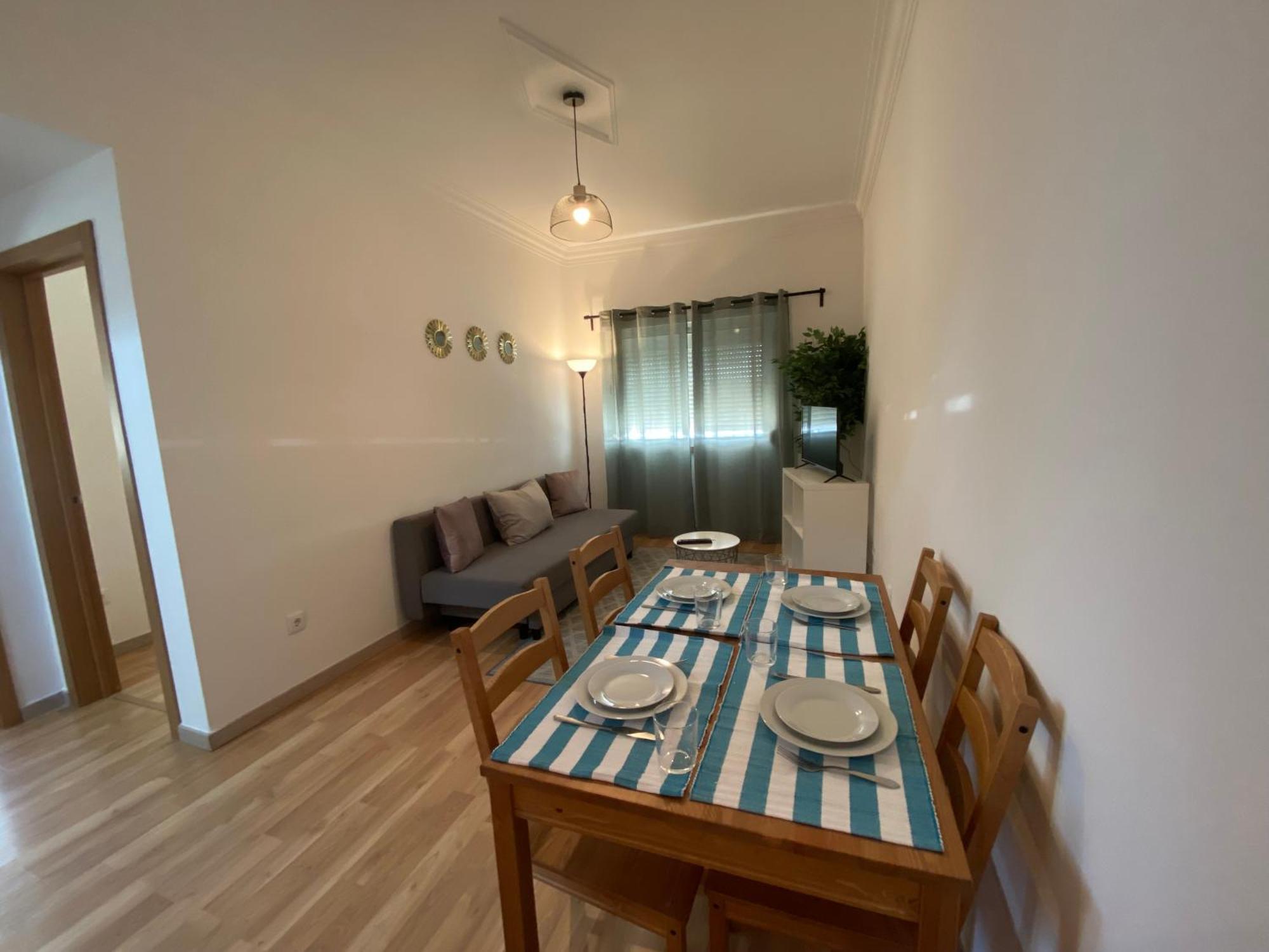 Almada Central Apartment Екстер'єр фото